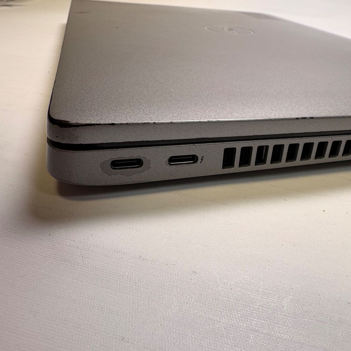 DELL Latitude 5420 Laptop, 14" FHD, i5-1145G7 - Photo 6