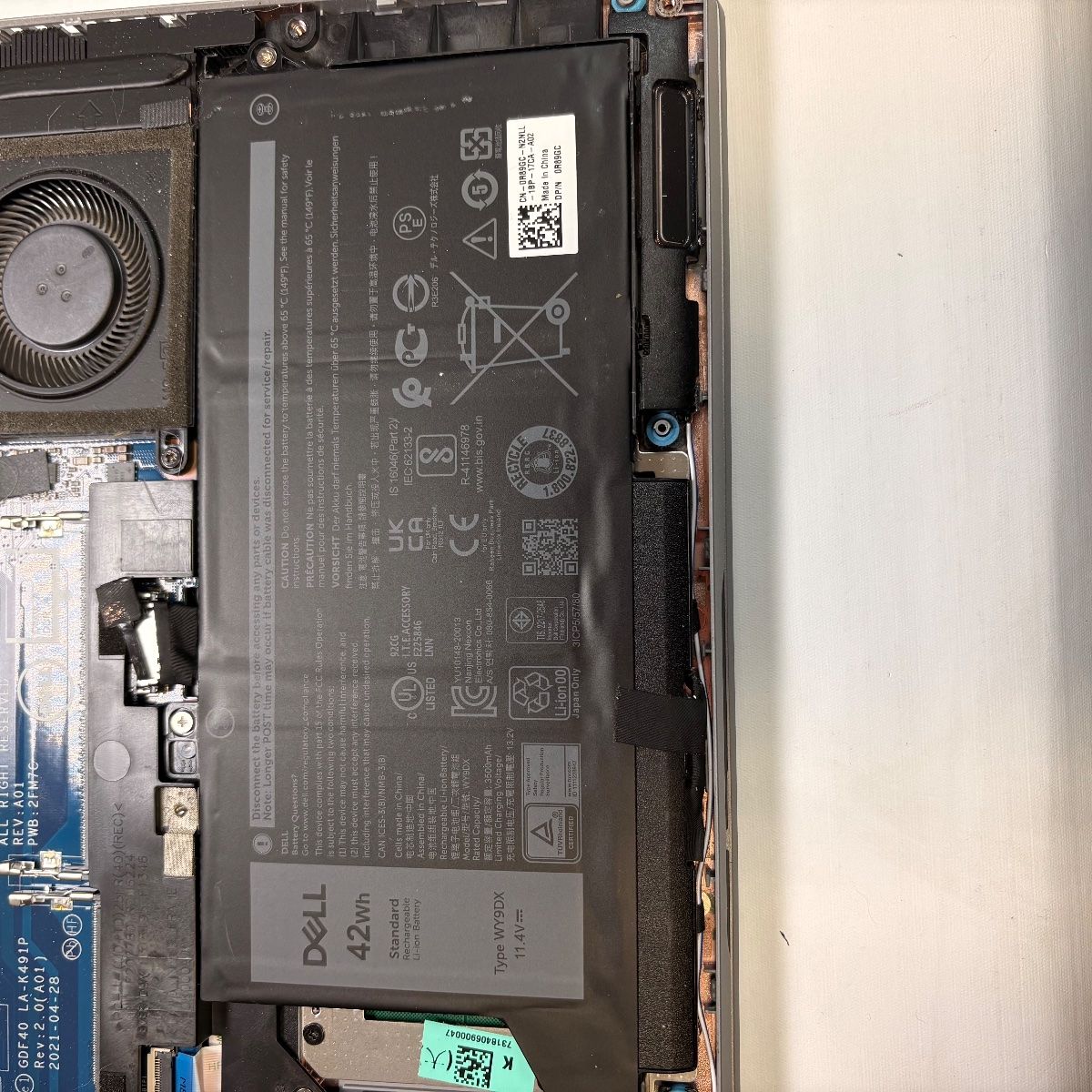 DELL Latitude 5420 Laptop, 14" FHD, i5-1145G7 - Photo 3