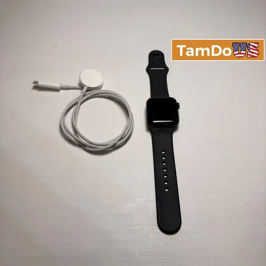 Apple Watch SE (Gen 2, 44mm, GPS) Midnight AL Mid Sport Band at TamDoUS Taylorsville