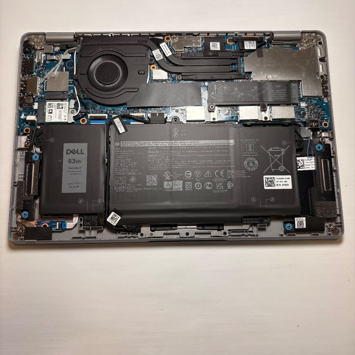 DELL Latitude 5320 Laptop, 13.3" FHD, i7-1185G7, 16GB - Photo 4