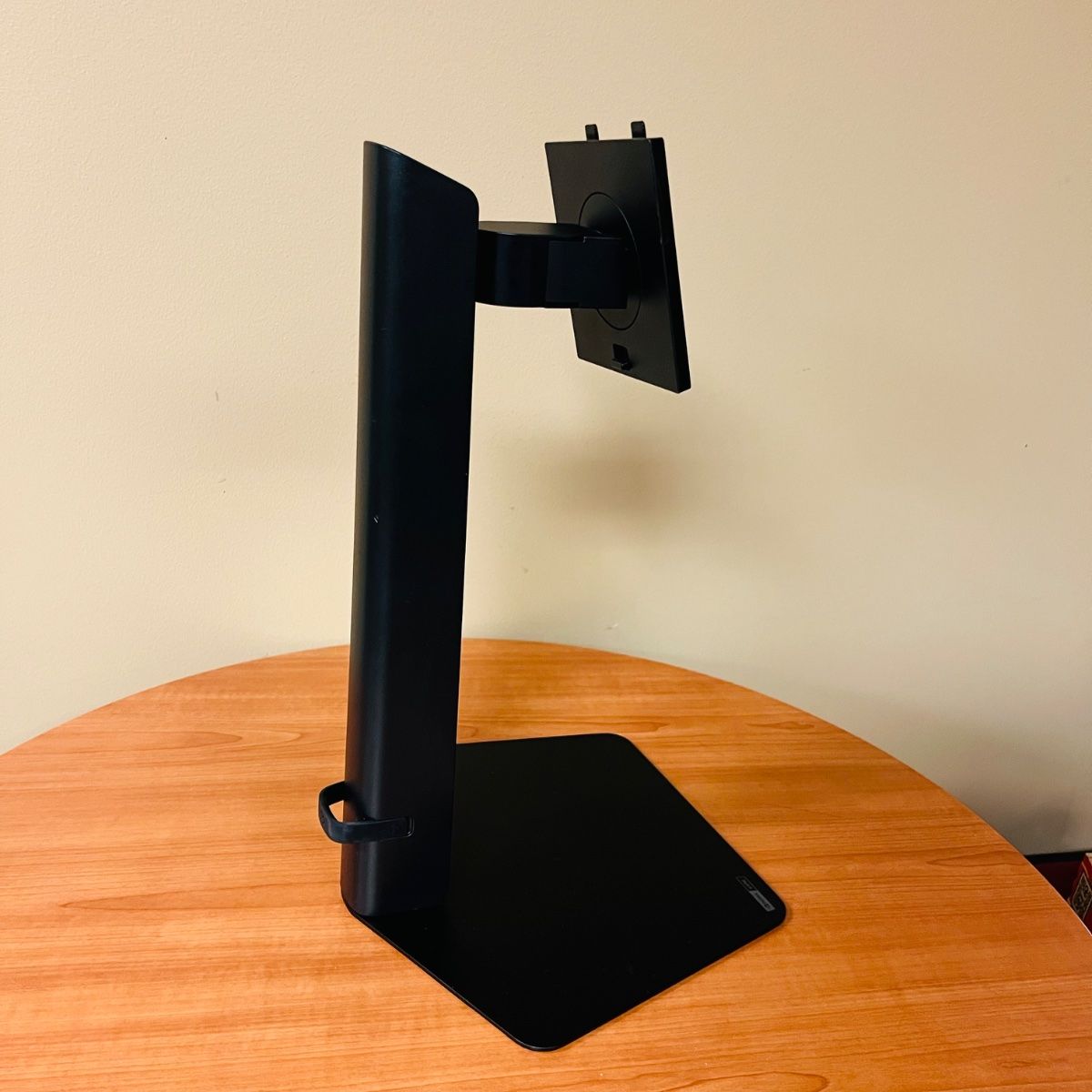 Samsung Odyssey G50D 32" Monitor Stand Base OEM Replacement - Photo 2