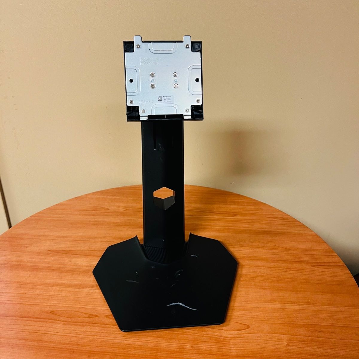 Dell S3222DGM 32" Monitor Stand Base - Photo 3