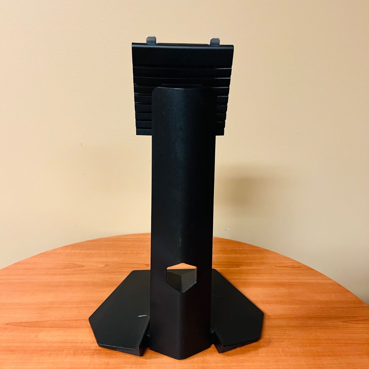 Dell S3222DGM 32" Monitor Stand Base - Photo 4