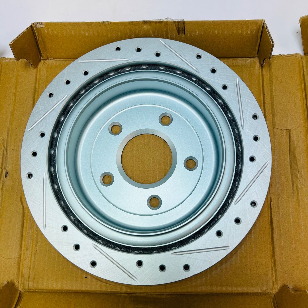 Disc Brake Rotor 631-46009L – Rear Left Fits Cadillac XLR, Chevrolet Corvette - Photo 3