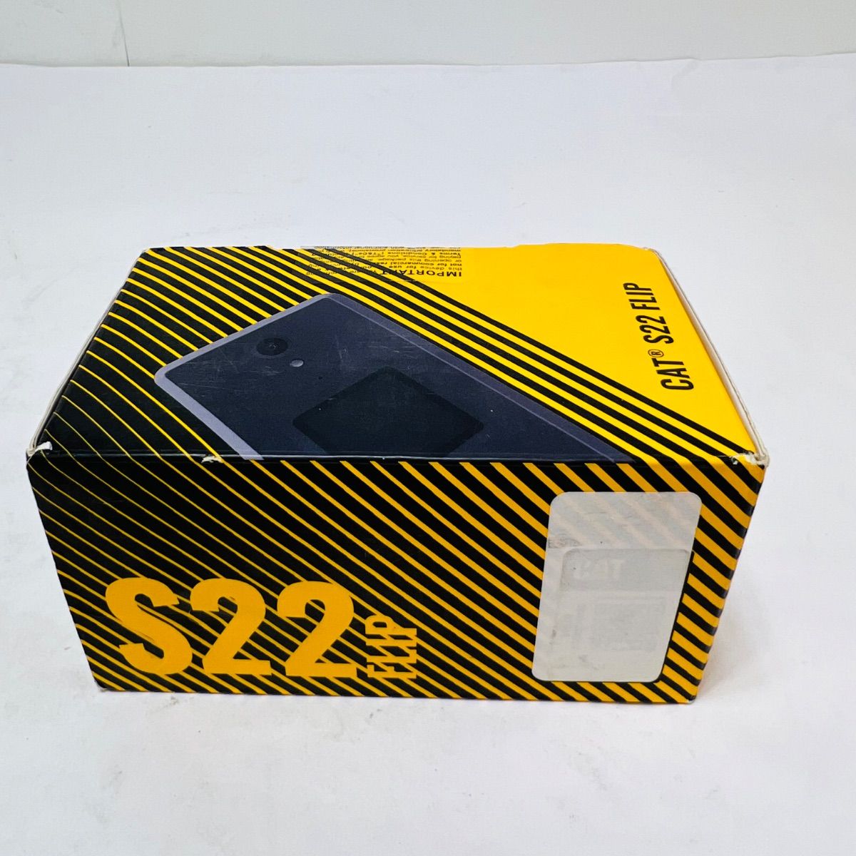 Cat S22 Rugged Flip Phone, 16GB, T-Mobile Locked - Photo 2