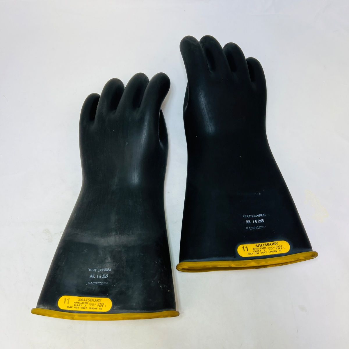 Salisbury Class 2 Electrical Rubber Gloves Size 11 17kV ANSI ASTM Type I - Photo 2