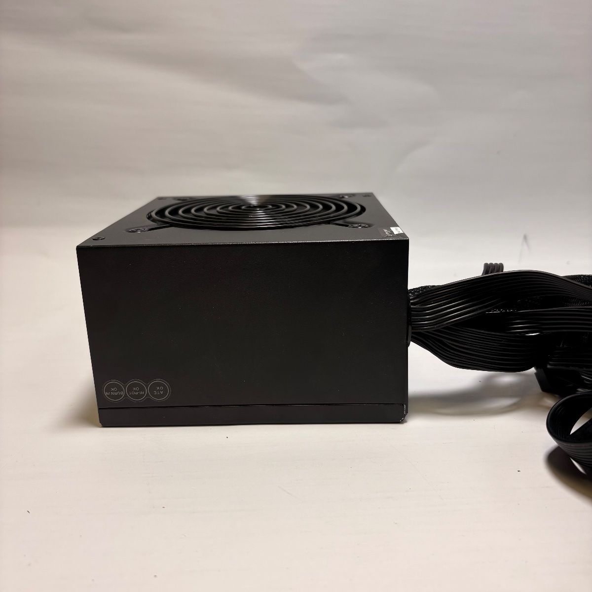 High Power HP1-J750GD-F12S 750W 80+ Gold ATX Power Supply - Photo 5