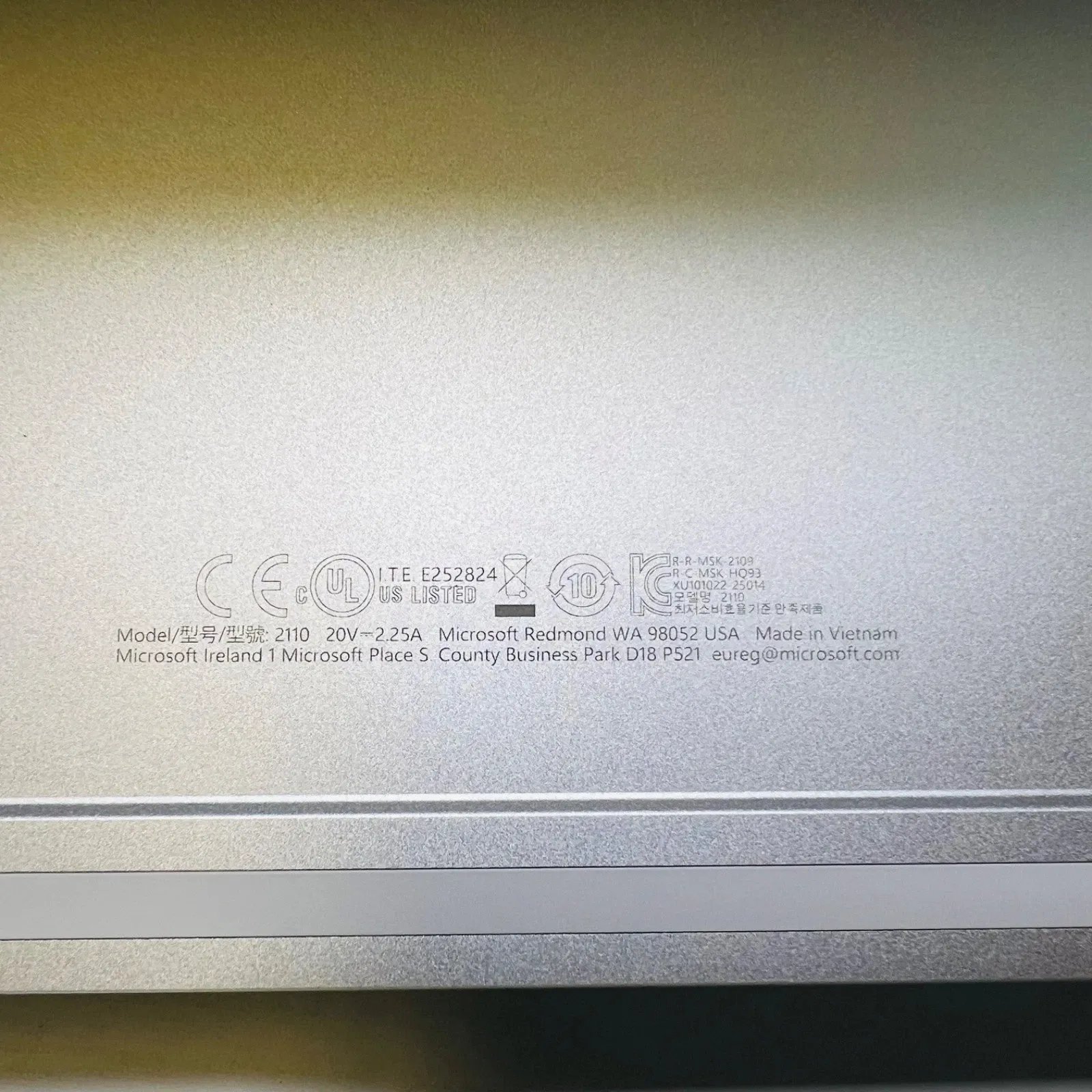 Microsoft Surface Pro Copilot+PC 12", Snapdragon X Plus, 16GB, 256GB + Keyboard - Photo 8