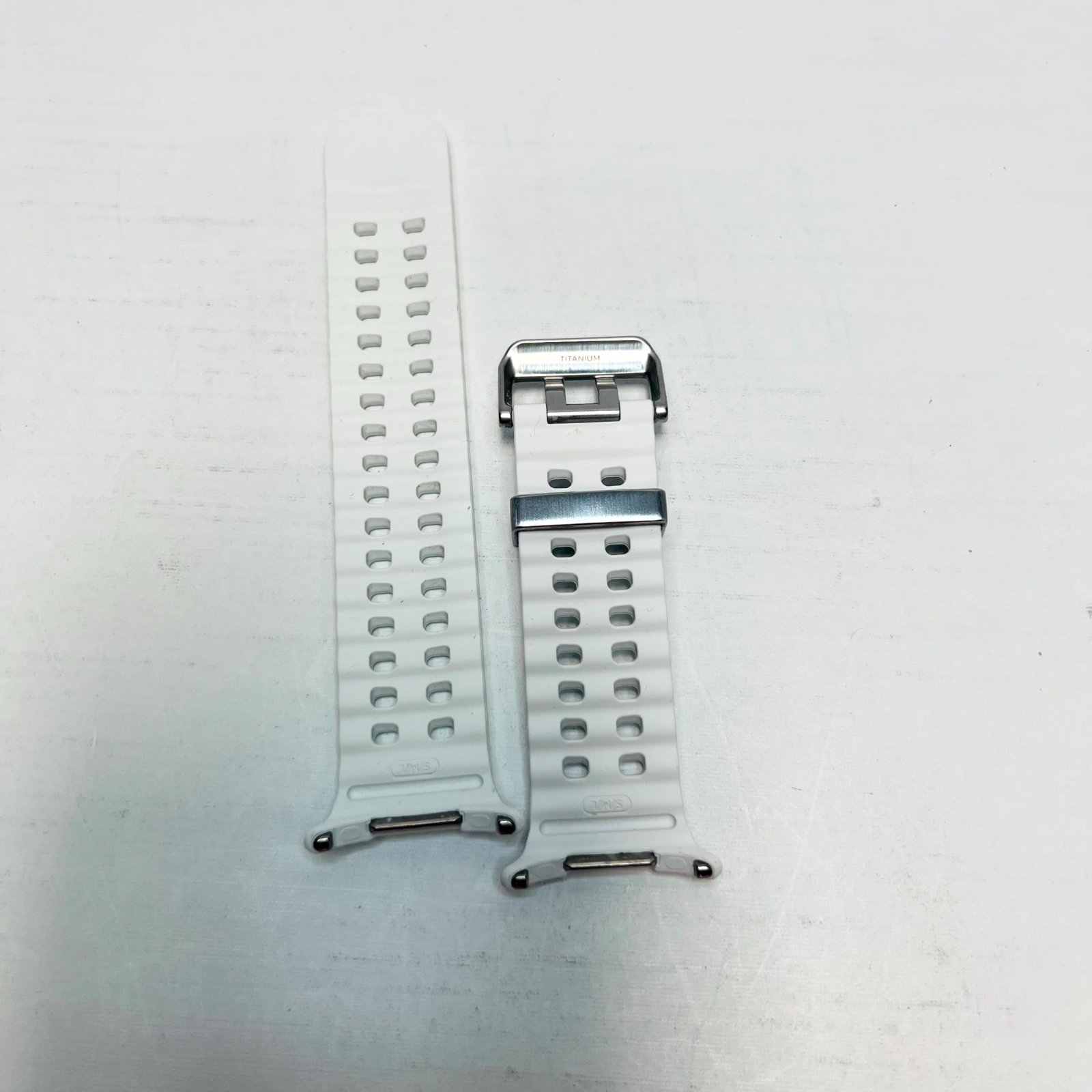 Samsung Galaxy Watch Ultra Titanium Smartwatch 47mm LTE Titanium White (2025) - Photo 6