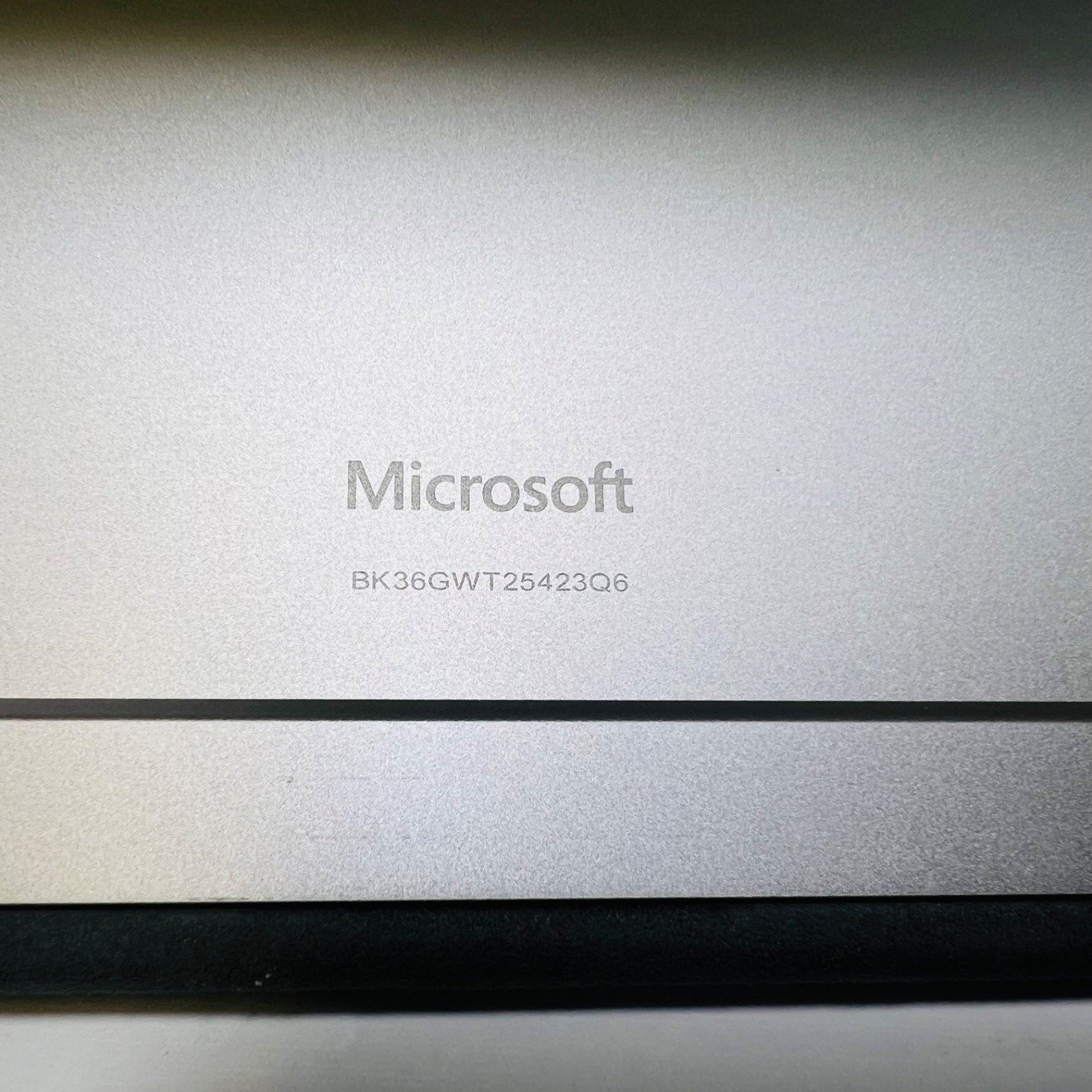 Microsoft Surface Pro Copilot+PC 12", Snapdragon X Plus, 16GB, 256GB + Keyboard - Photo 9