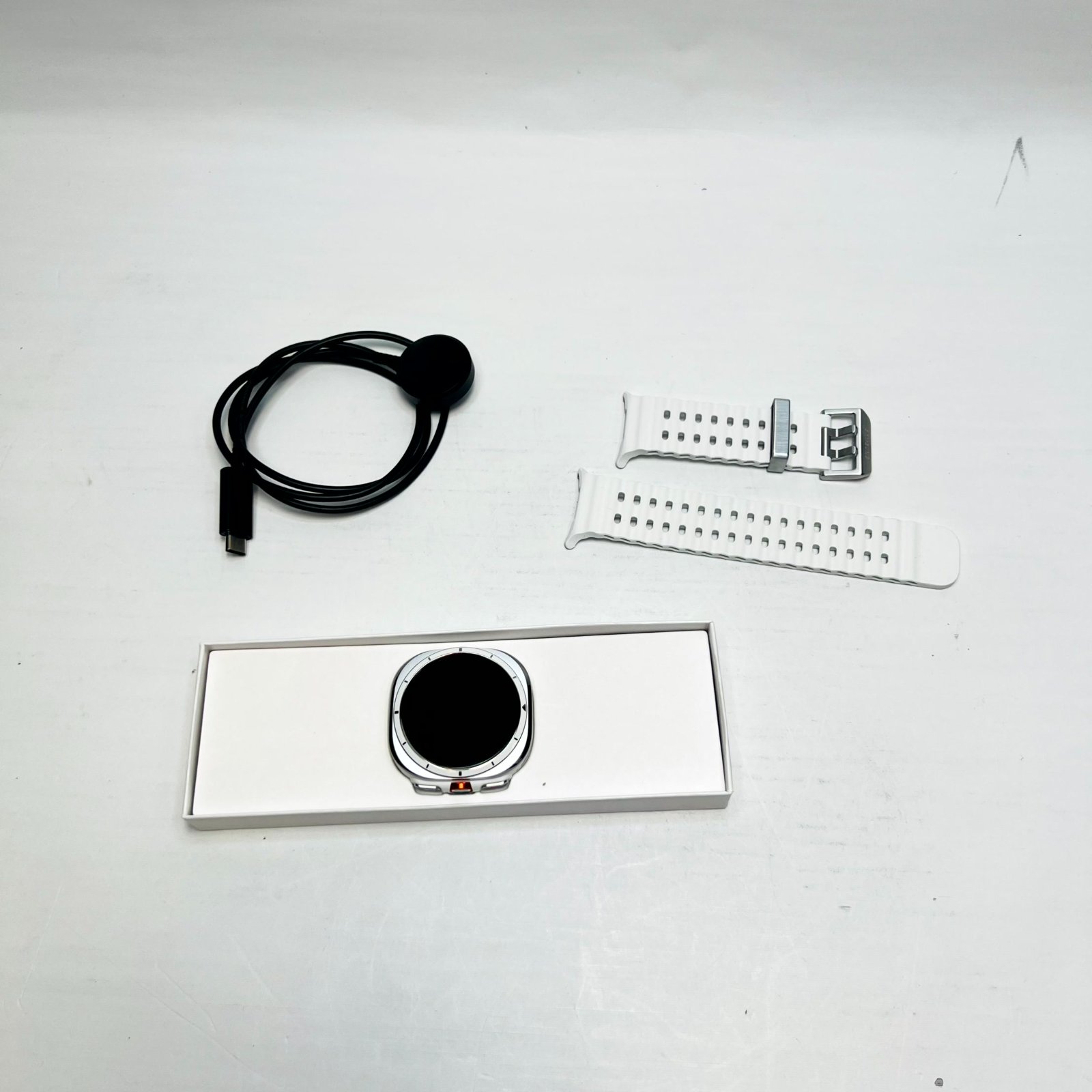 Samsung Galaxy Watch Ultra Titanium Smartwatch 47mm LTE Titanium White (2025) - Photo 5