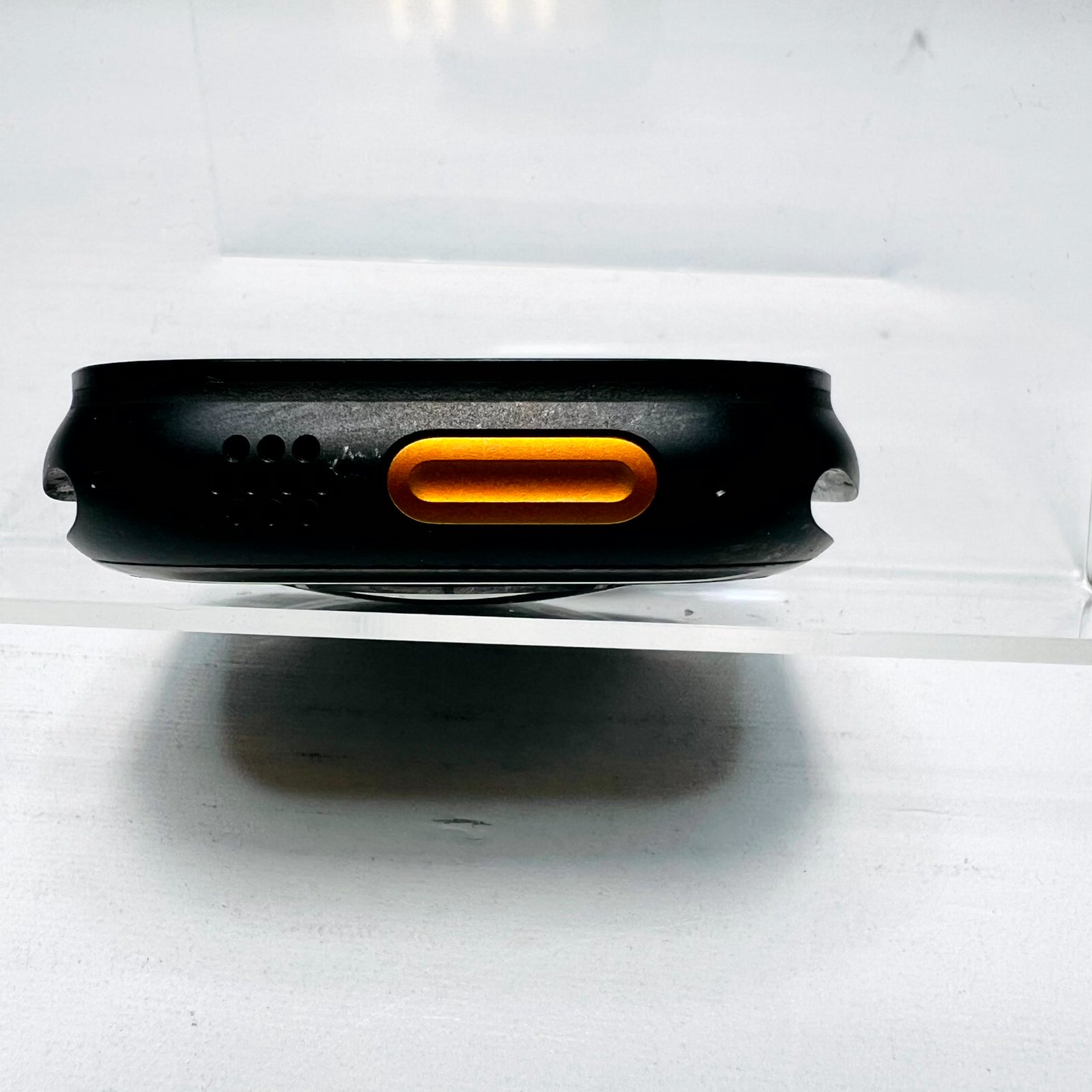 Apple Watch Ultra 3 (GPS+Cellular) 49mm Titanium Case with Black Ocean Band - Photo 5