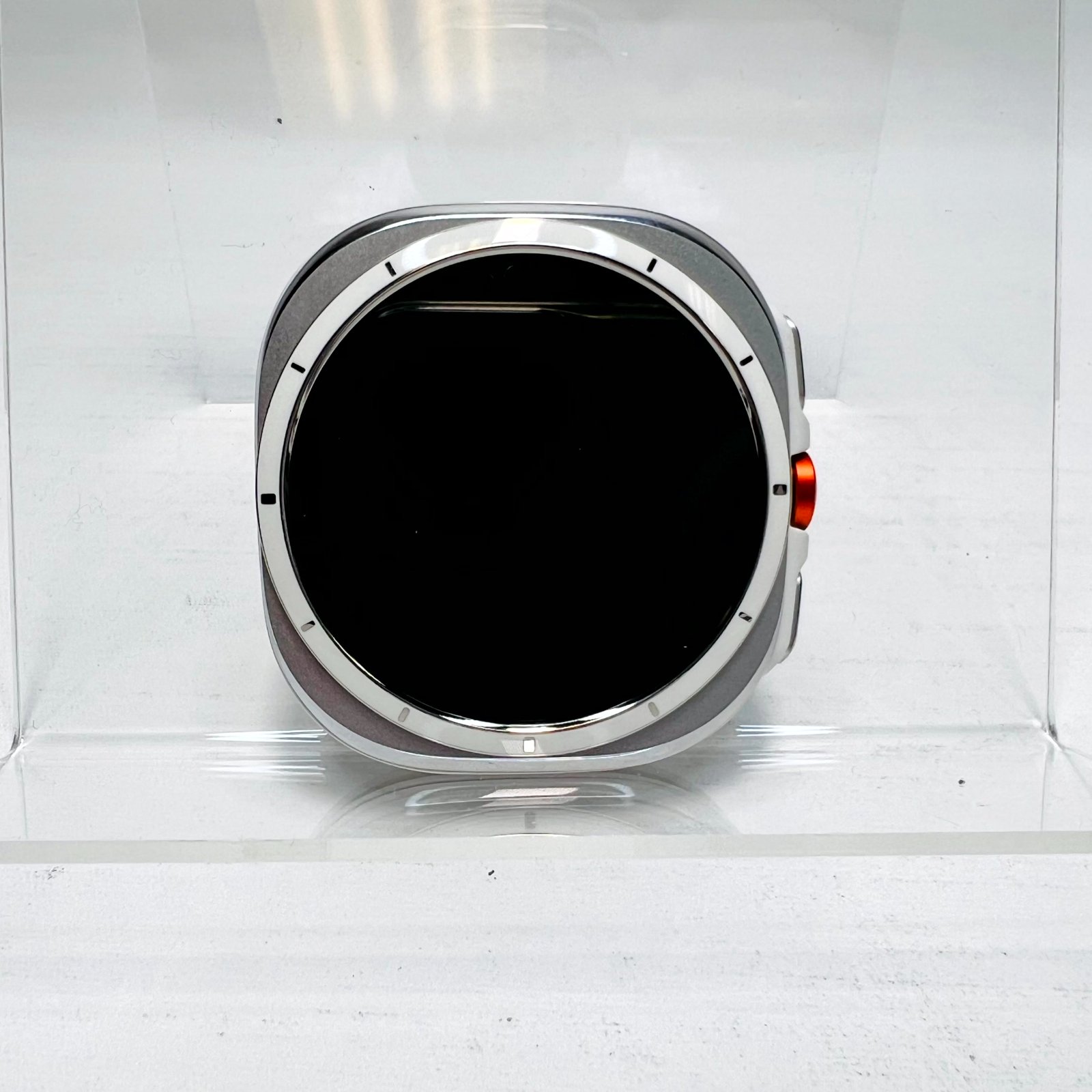 Samsung Galaxy Watch Ultra Titanium Smartwatch 47mm LTE Titanium White (2025) - Photo 3