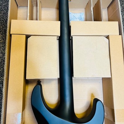 Jackson X Series Soloist SLX Left-Handed Electric Guitar, Laurel FB, Satin Black - Photo 6