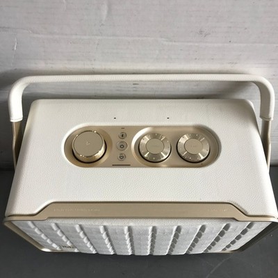 JBL Authentics 300 Smart Portable Speaker, Wi-Fi, Bluetooth, 8Hr Battery - White - Photo 4