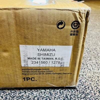 Yamaha MBS-8200 Field Corps Marching Bass Drum Stand, Heavy Duty - Silver - Photo 3