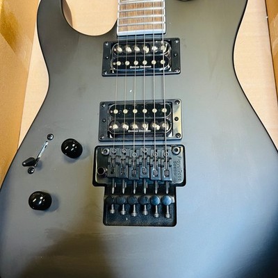 Jackson X Series Soloist SLX Left-Handed Electric Guitar, Laurel FB, Satin Black - Photo 4